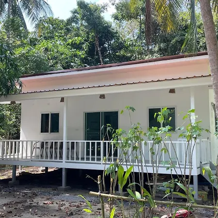 Cozy Two Bedroom House